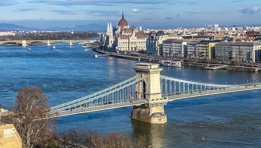 SCPI Affinités Pierre débarque en Europe centrale à Budapest